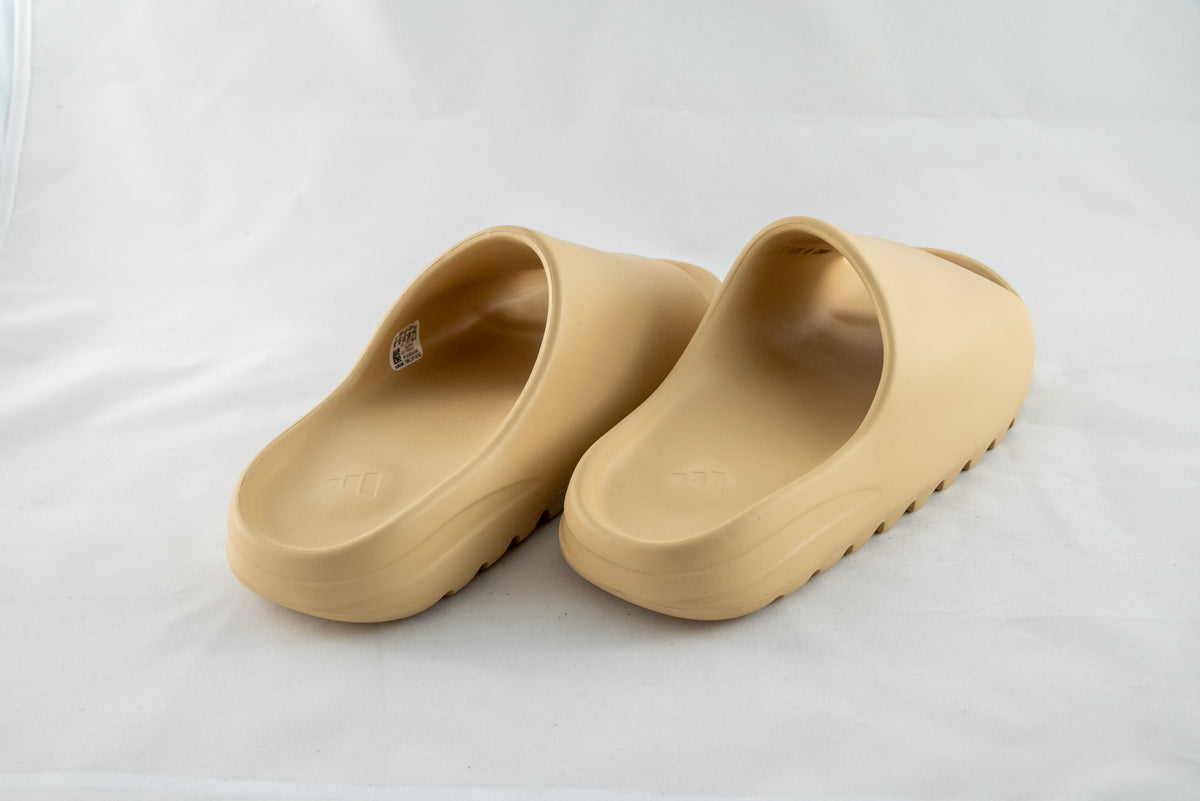 desert sand yeezy 350