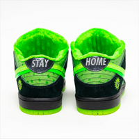 SB Dunk Low Pro "Stay Home" - Special Box